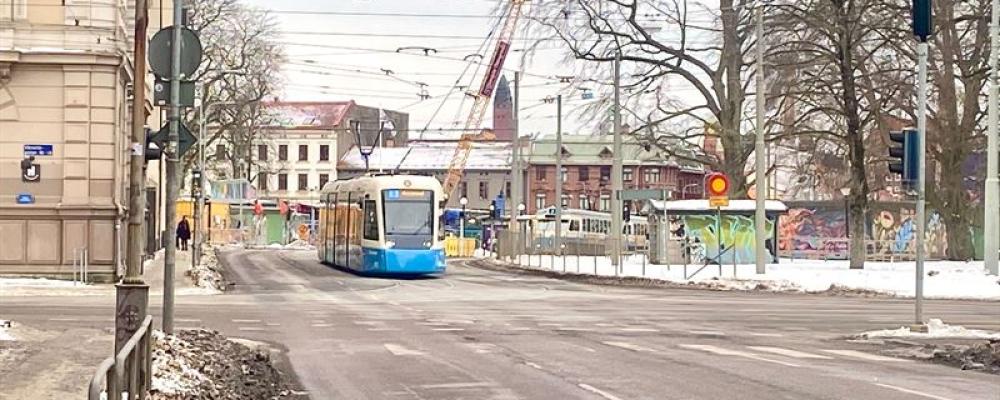 Bild på spårvagn som åker längs med gata i Göteborg Foto: Ramboll/Mattias Bååth