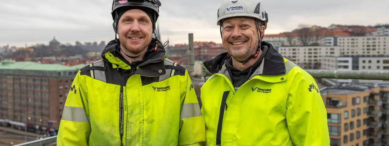 Jonas, ledande montör på Vasastadens Plåtslageri, samt Rasmus Aronsson som är VD på Vasastadens Plåtslageri. Pressbild: Bevego