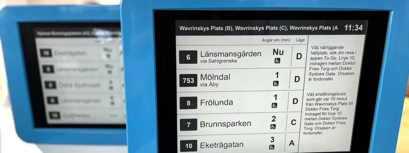 När de nya batteriskyltarna kommit på plats fortsätter Västtrafik med övriga skylttyper och uppgraderar under kommande år hela skyltbeståndet. Totalt består det av ungefär 2 000 skyltar. Foto: Västtrafik