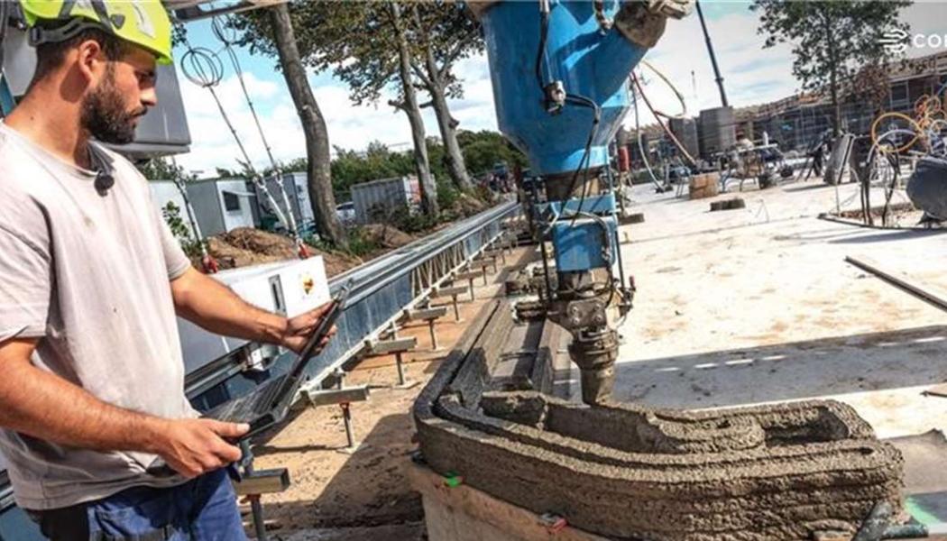 BOD3-skrivarens markbundna spårsystem möjliggör obruten utskrift av långa väggpartier, vilket bidrar till en snabb och jämn byggprocess. Foto: NordVestBo