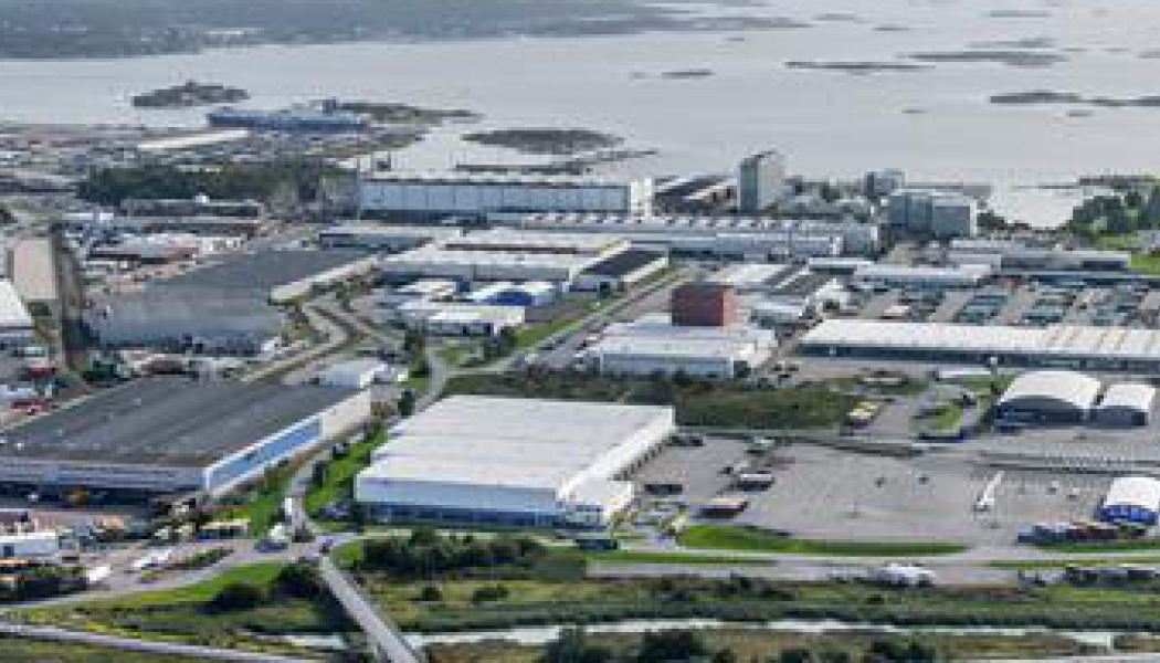 Området Arendal och en skiss över Linde MHs nya anläggning. Foto: Linde