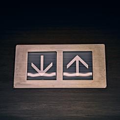 Nu gör stadsbyggnadsförvaltningen en extra insats för att informera fastighetsägare om vad som gäller kring ansvar och besiktning av hissar. Foto: Ashwini Chaudhary/Unsplash