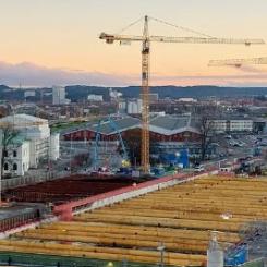 Byggnationen av Västlänken pågår. Station Centralen planeras öppna 2026 som säckstation. Hela anläggningen bedöms tas i drift omkring 2030, men tidsplanen är fortsatt osäker. Foto: Trafikverket